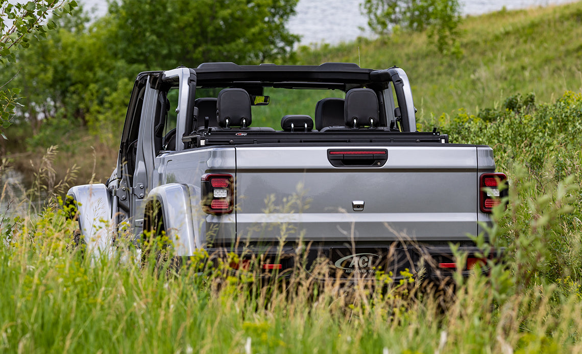 LOMAX Covers STANCE Hard Tri-Fold Truck Bed Cover