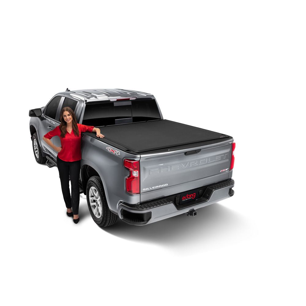 Extang Xceed Hard Folding Tonneau Cover for 07-13 GM 6'6 85650